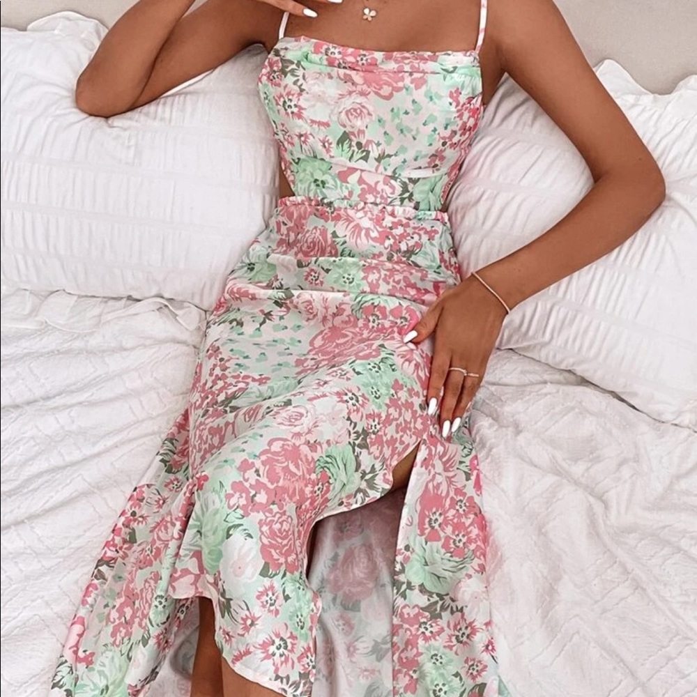 Floral Print Backless Dress